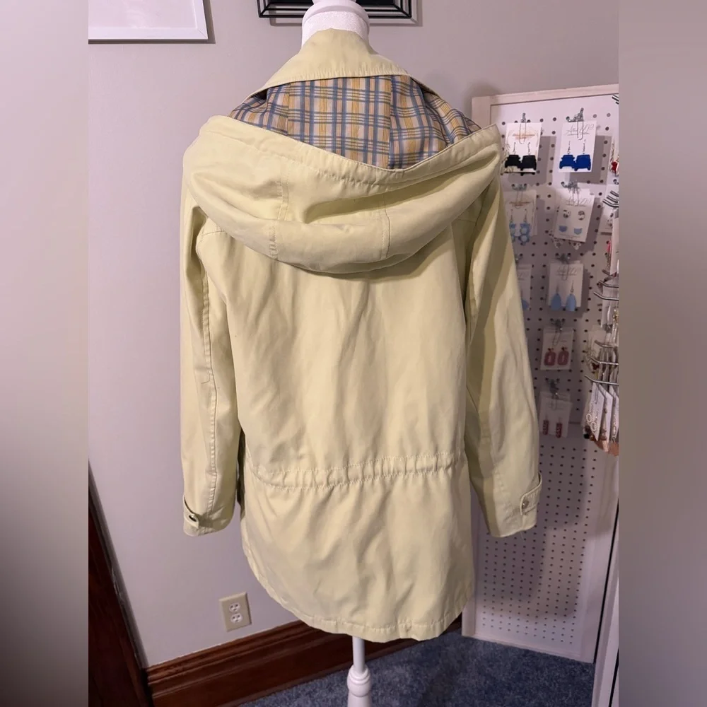 Vintage Women's Pale Yellow Rain/UtilityJacket